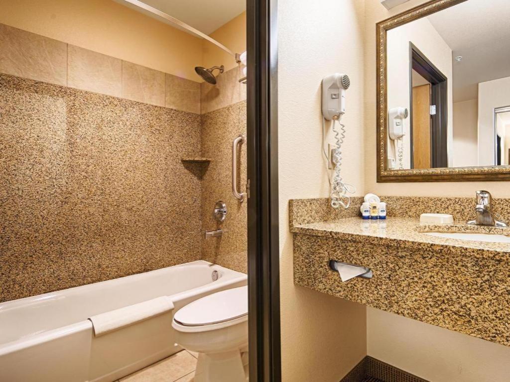 Best Western Territorial Inn And Suites Bloomfield Εξωτερικό φωτογραφία