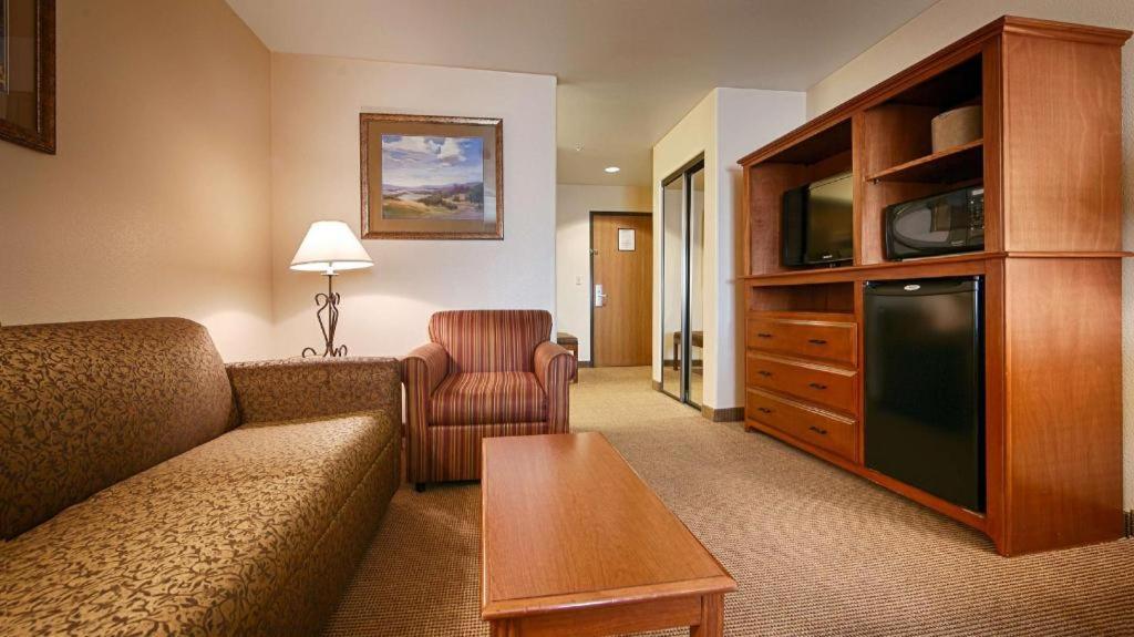 Best Western Territorial Inn And Suites Bloomfield Εξωτερικό φωτογραφία