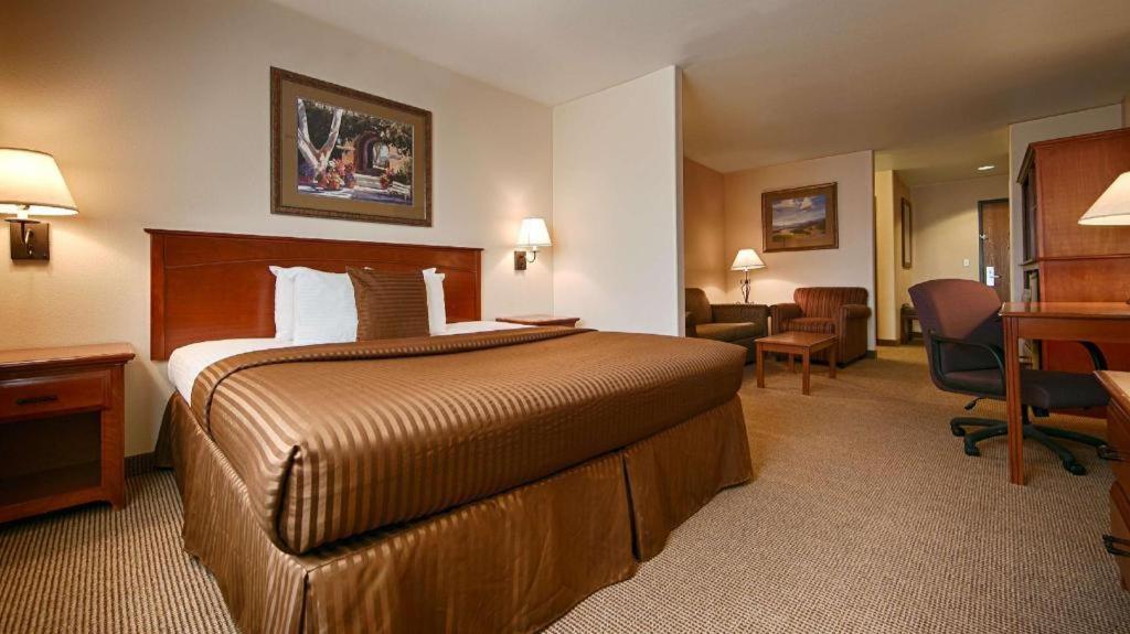 Best Western Territorial Inn And Suites Bloomfield Εξωτερικό φωτογραφία